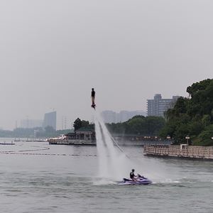 聂俊